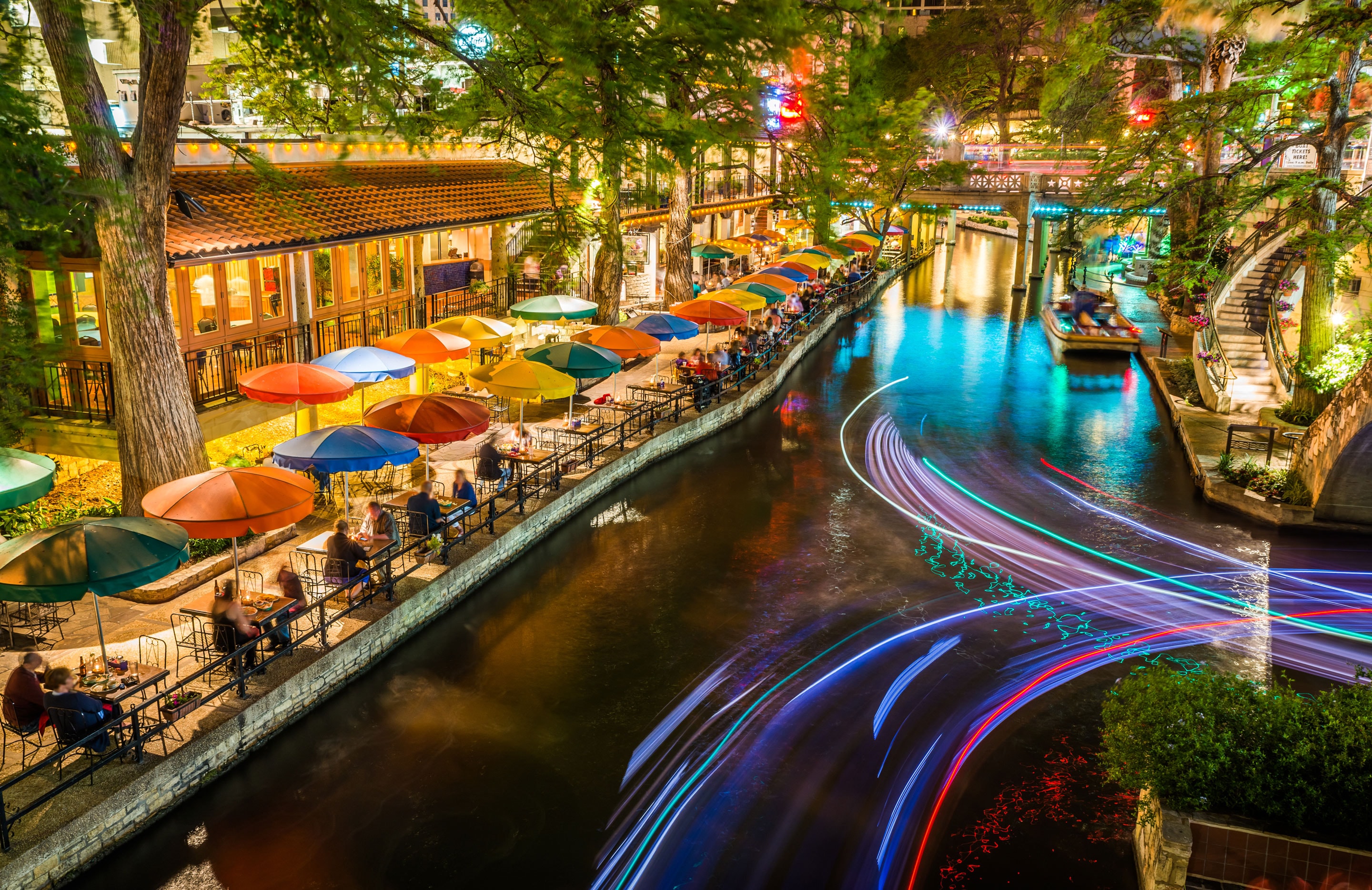 San Antonio city skyline.