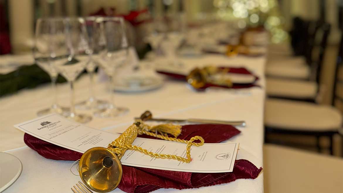 Christmas dinner table set up