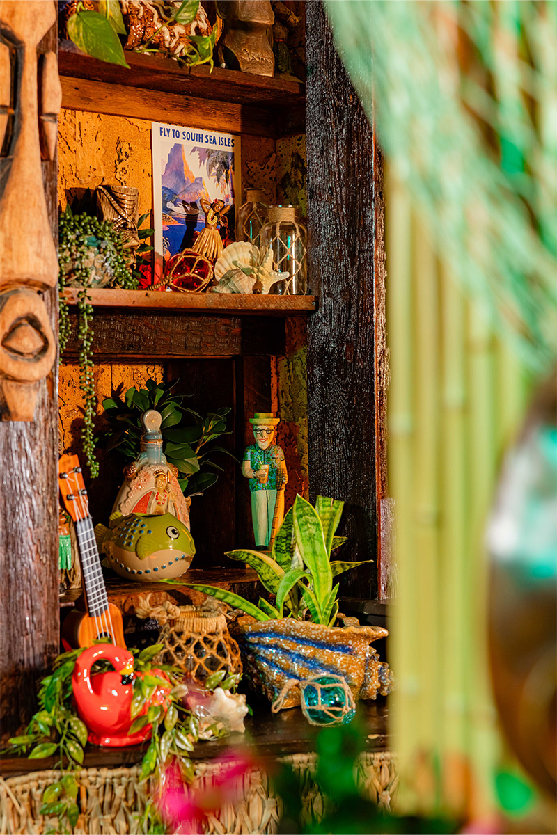 tiki image 6