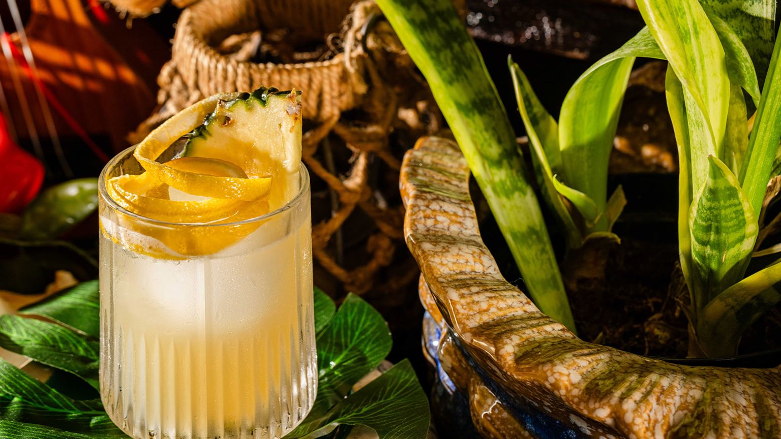 yellow tiki social drink 