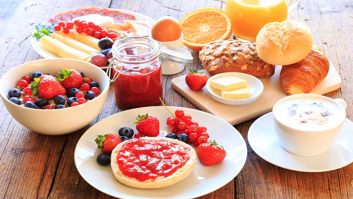 Variety of breakfast food.