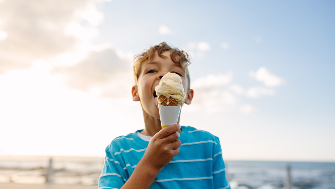 vanilla ice cream cone