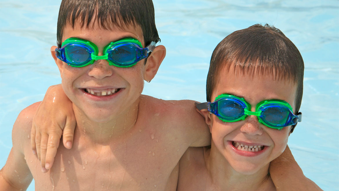Brothers with goggles