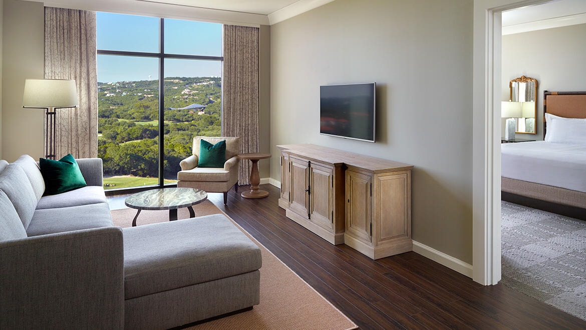 Signature Fairway Suite