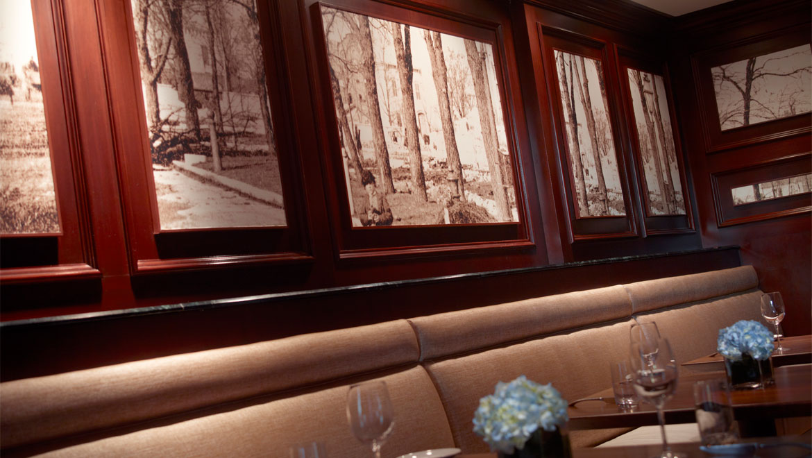 Chicago Restaurant Decor