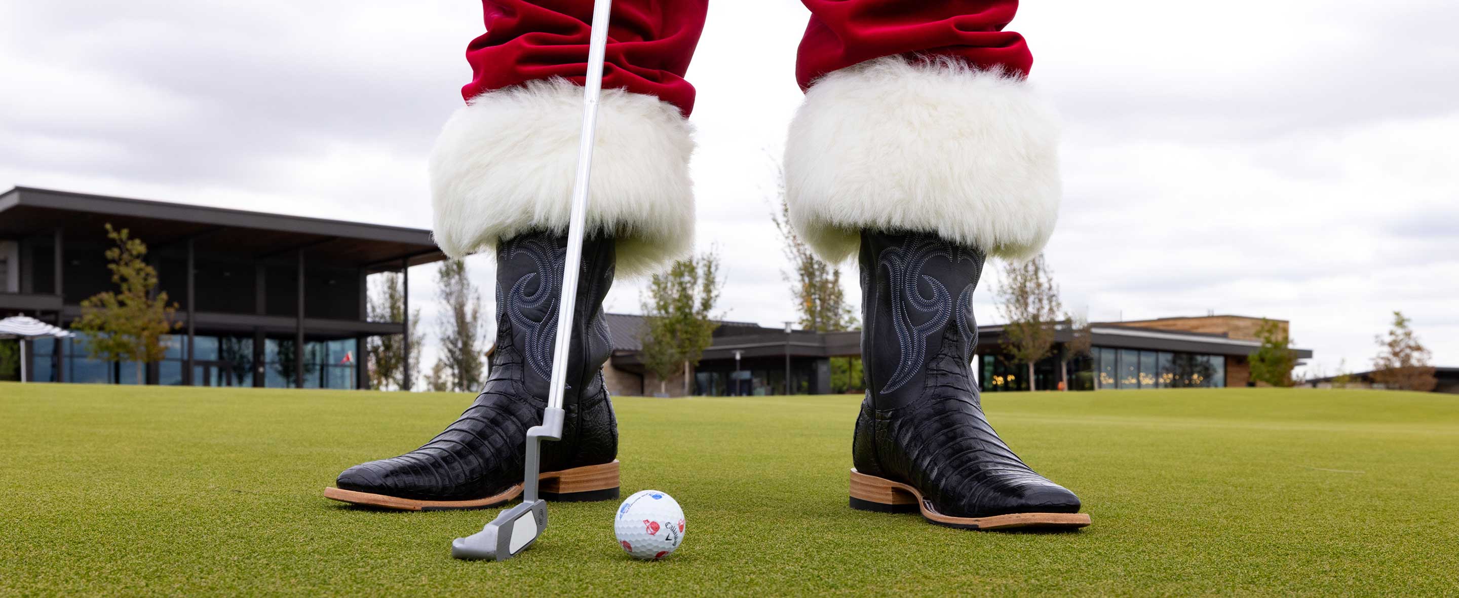 Santa playing golf