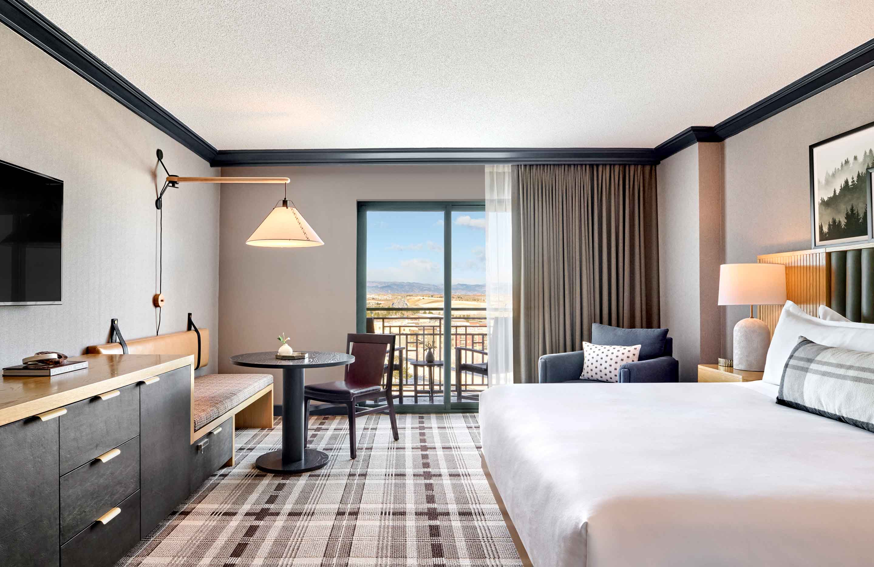 King room with balcony