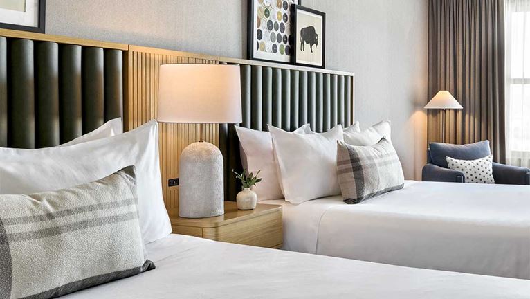 Two queen beds.