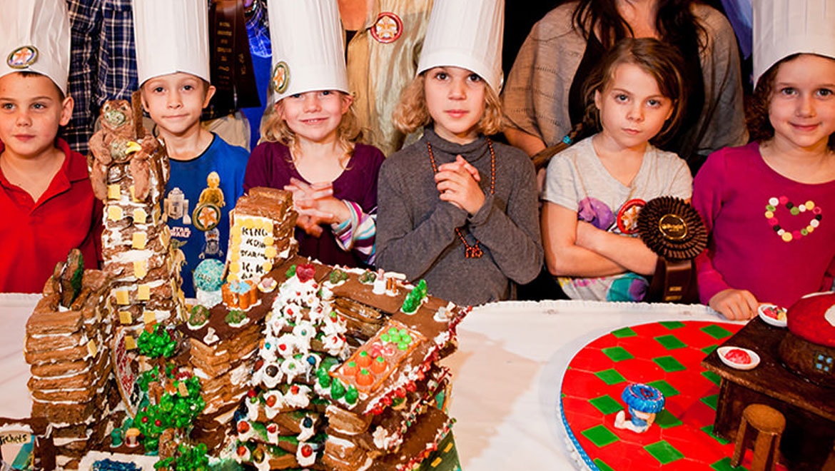 Kids with gingerbread at Grove Park