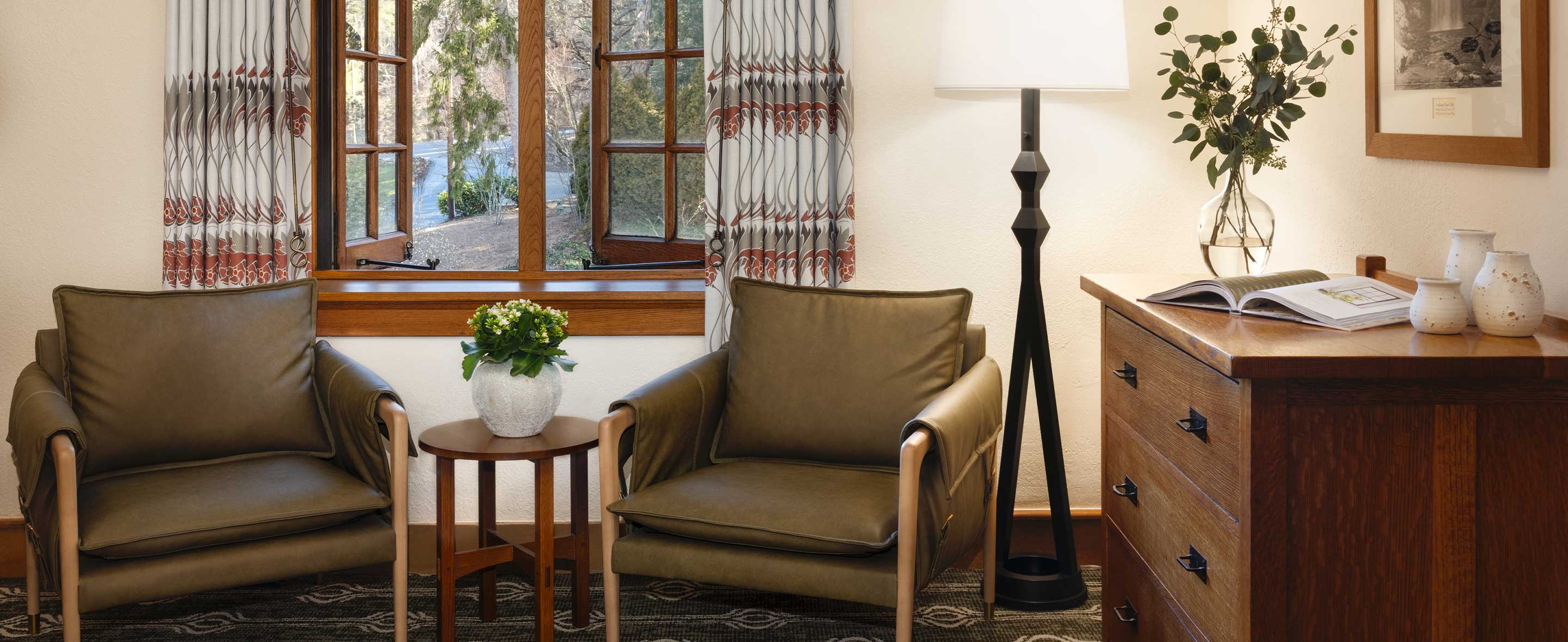 Sitting area inside guest room