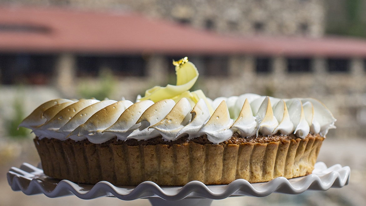Lime coconut pie