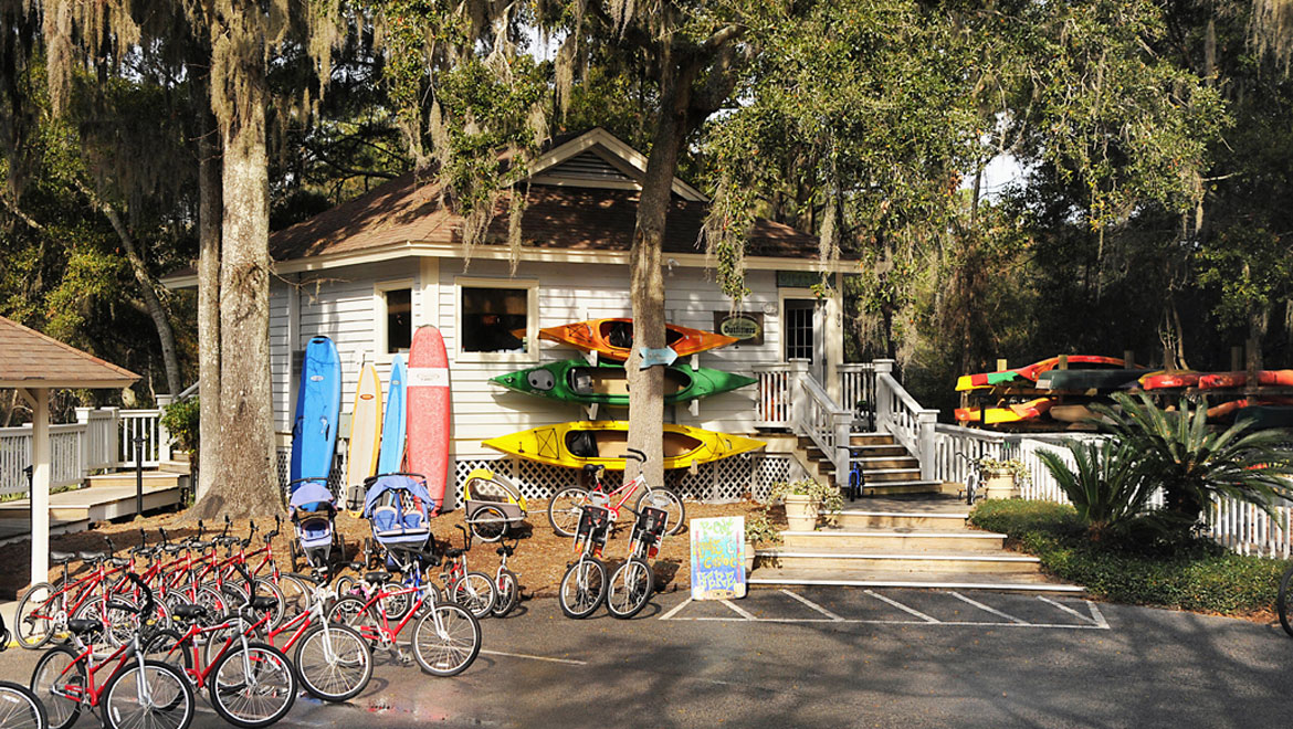 Nearby Palmetto Dunes Outfitters offer a wide range of outdoor activities