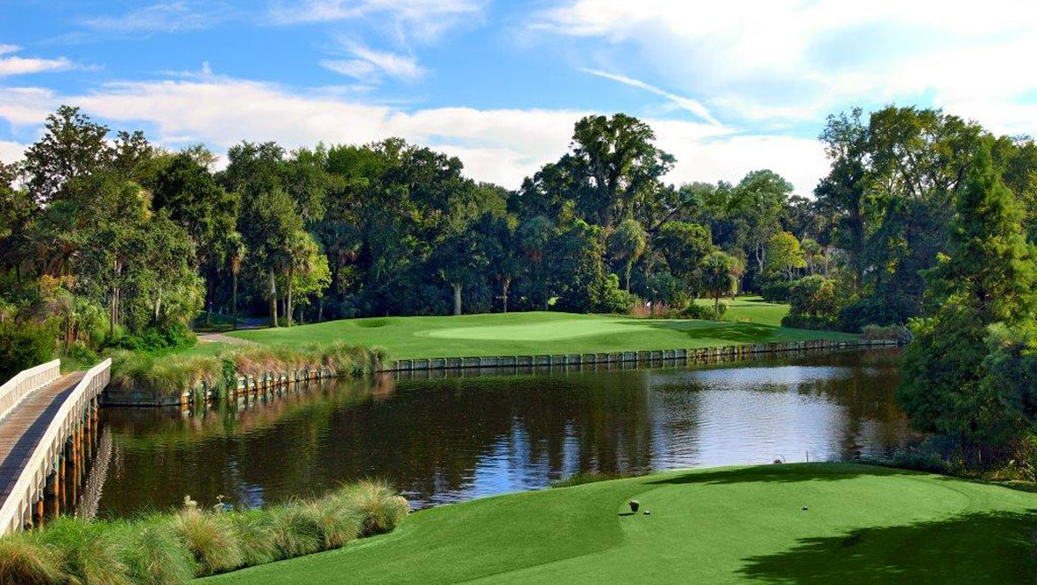 Arthur Hills Golf Course at nearby Palmetto Dunes