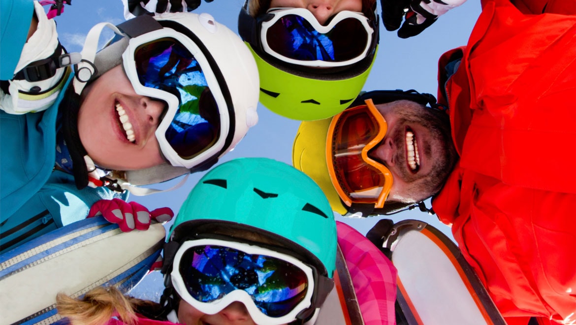 Family skiing