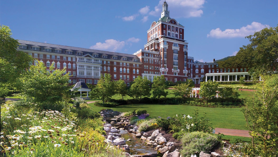 Exterior view of resort and lawn at Homestead Resort 
