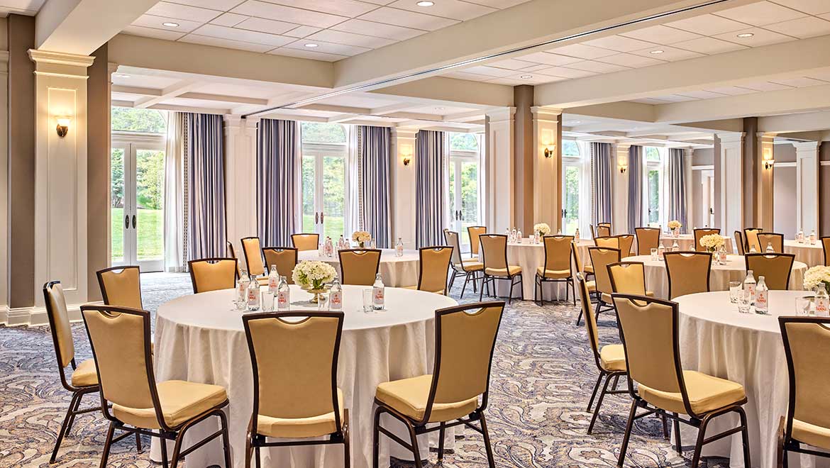 Mount Vernon Stratford room at the Homestead