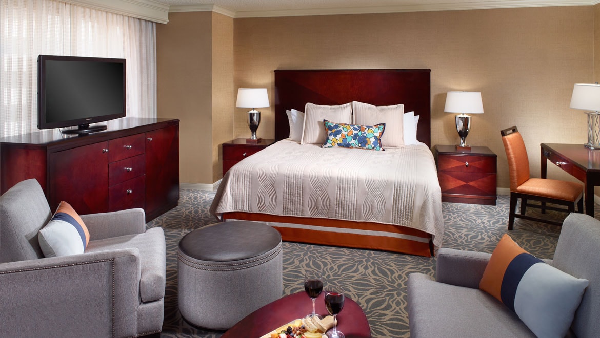 Executive Corner King Suite