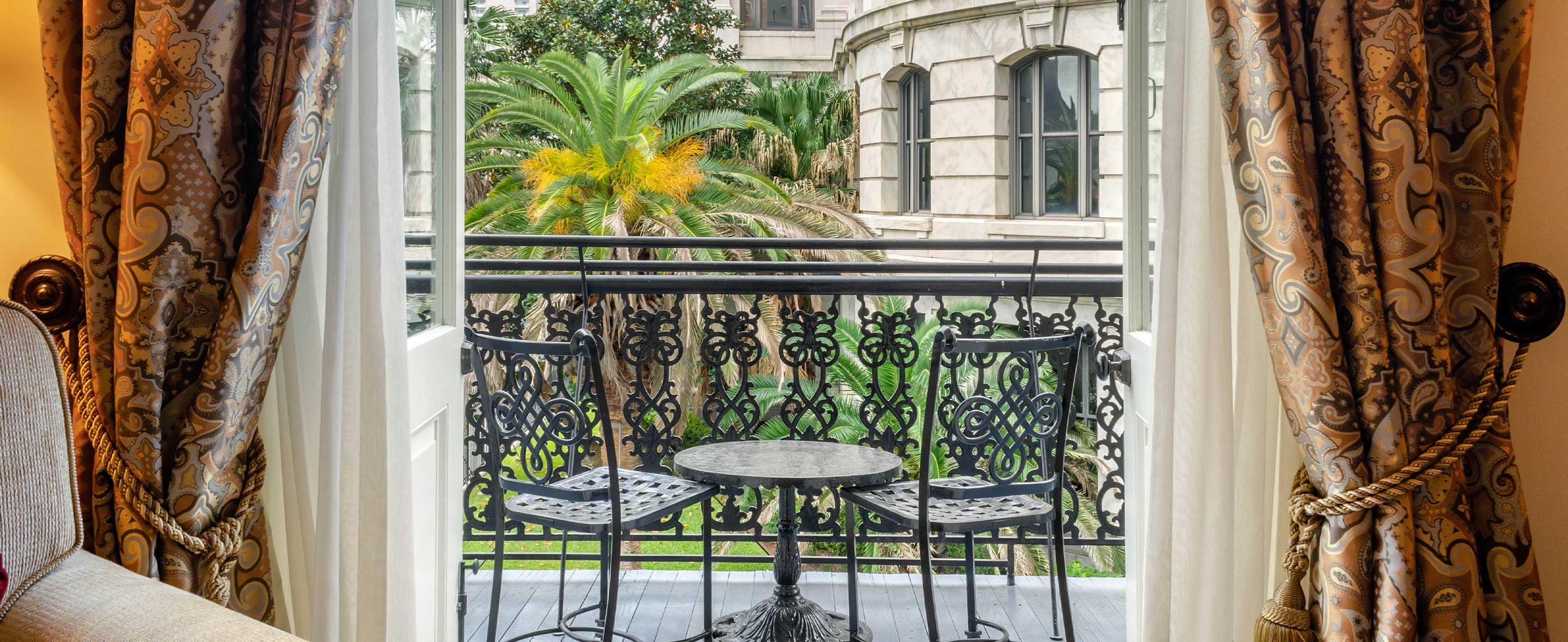 Guest room with balcony