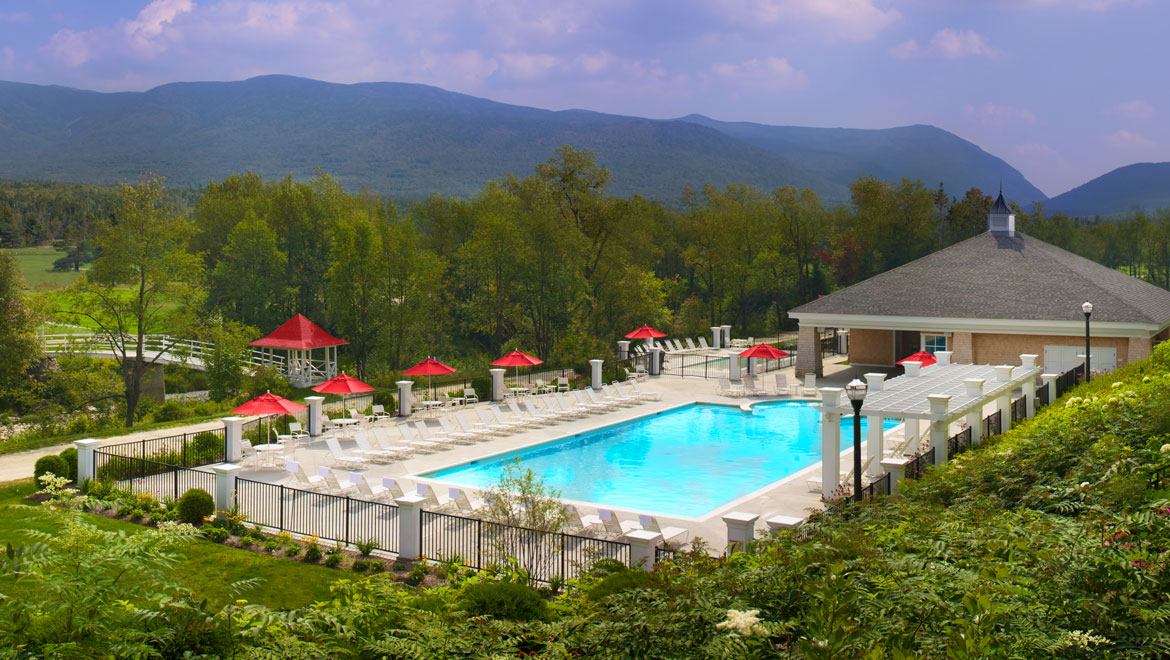 Poolside at Mount Washington