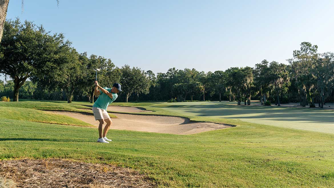 Man golfing