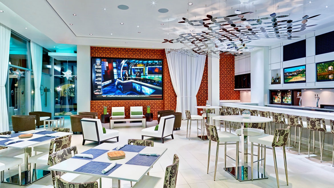 Montelucia restaurant seating 