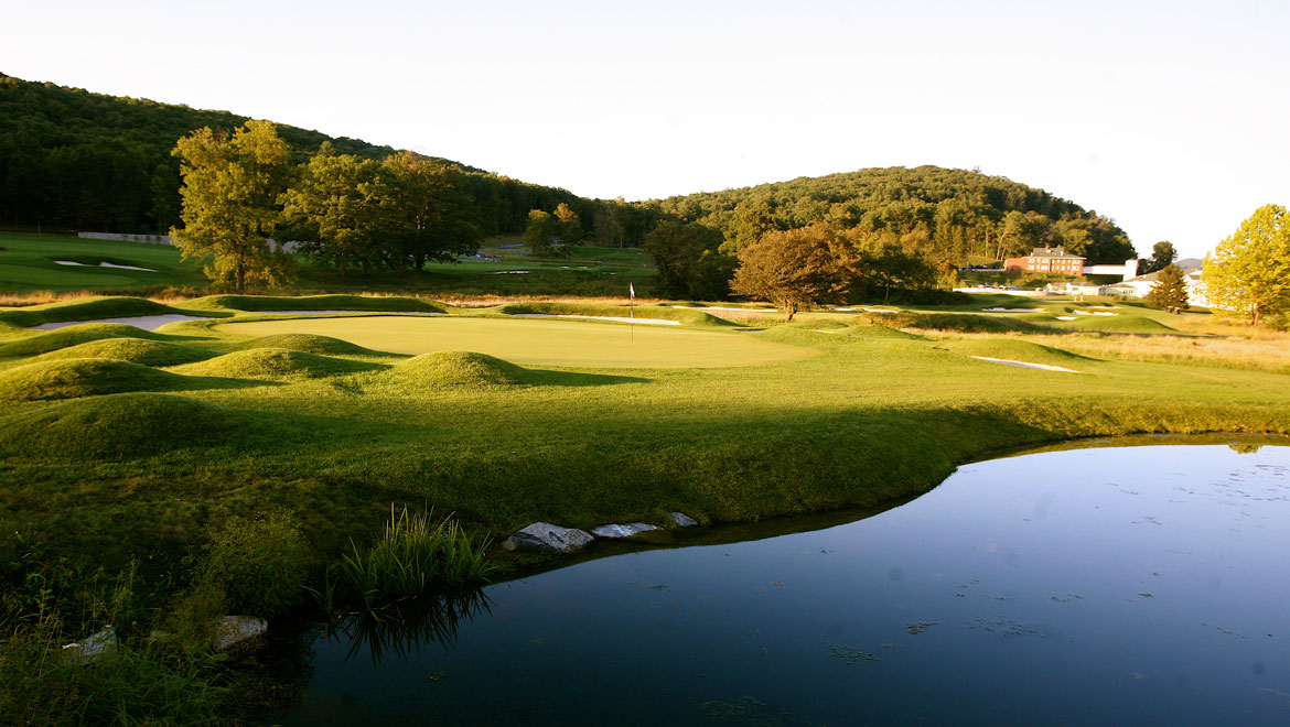 Resort golf at Bedford Springs