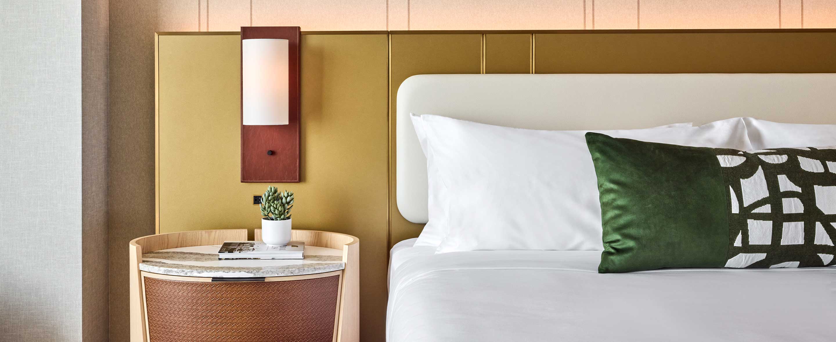 Guest room with king bed