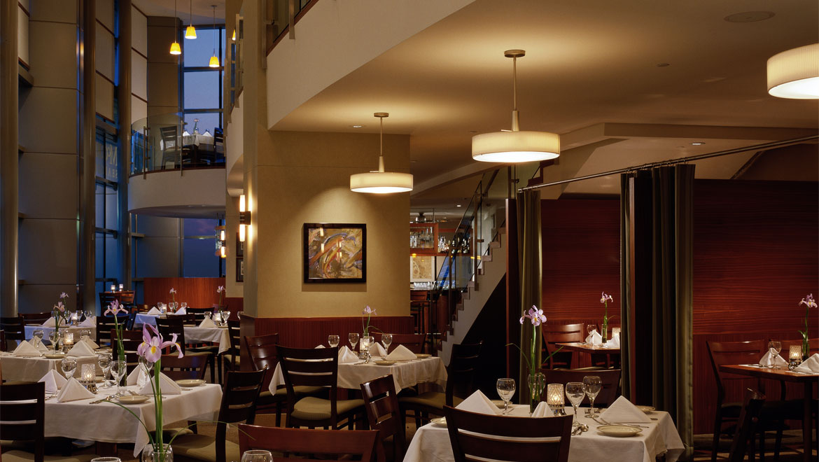 San Diego Hotel McCormick & Schmick's seafood restaurant 