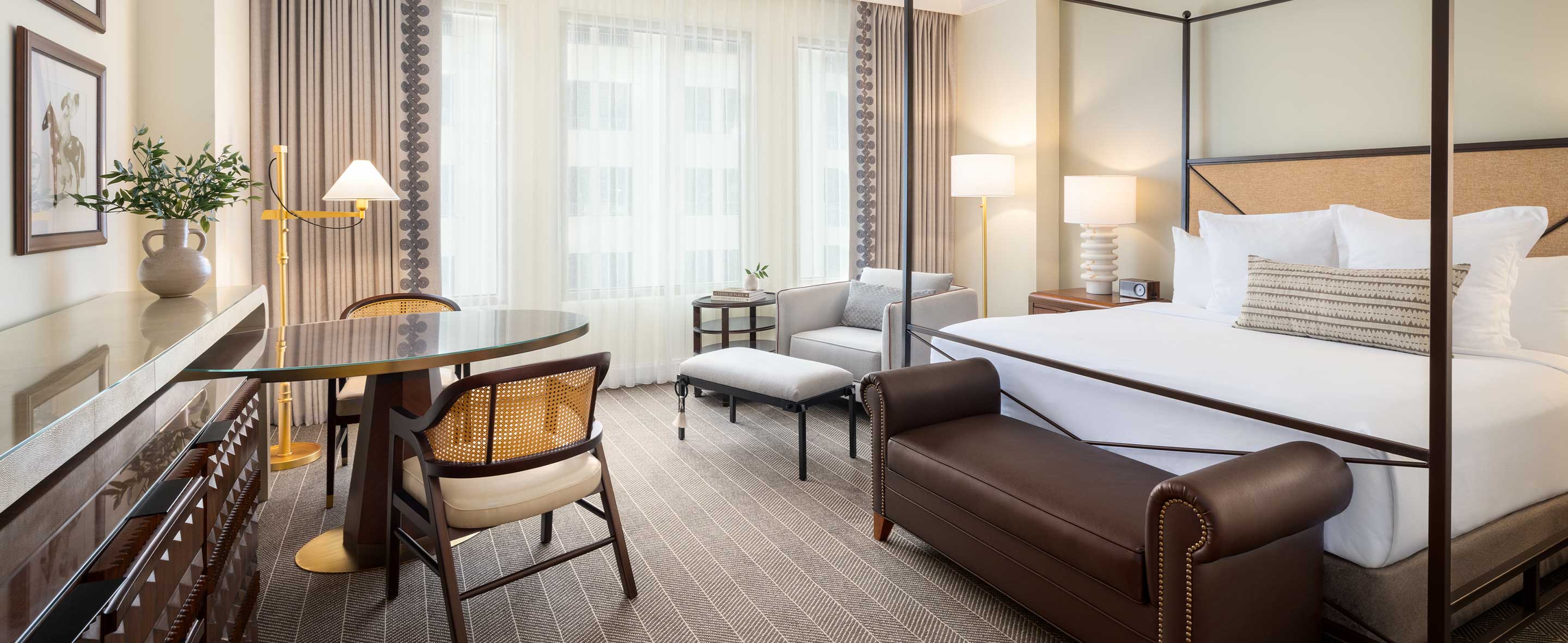 Guest room with king bed