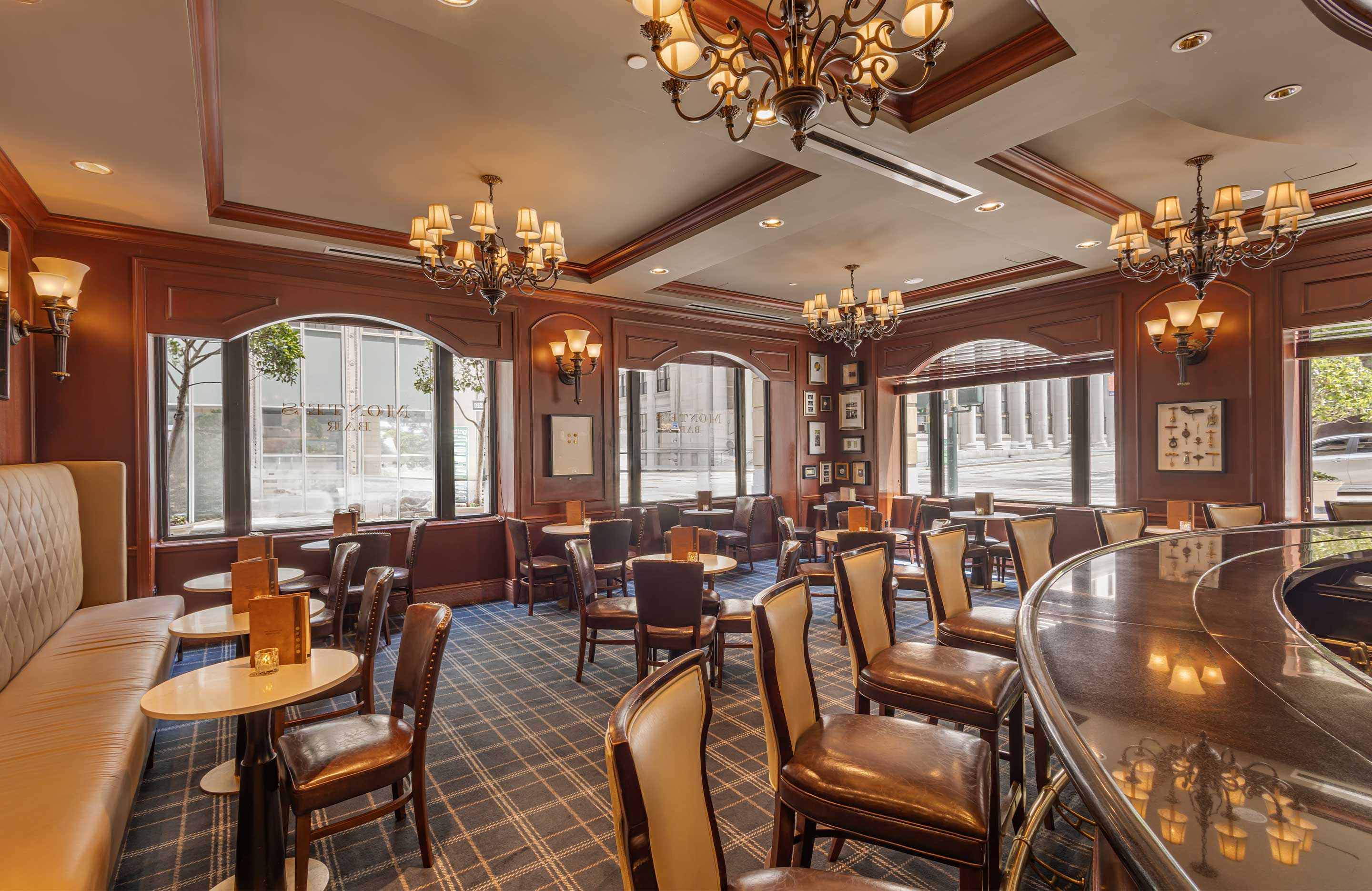 Restaurant dining room